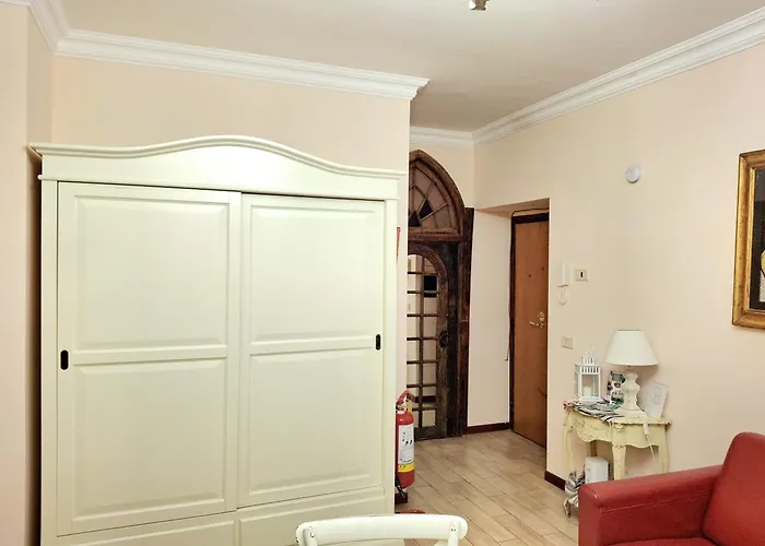 Apartamento Firenze 32 At The Opera House Roma